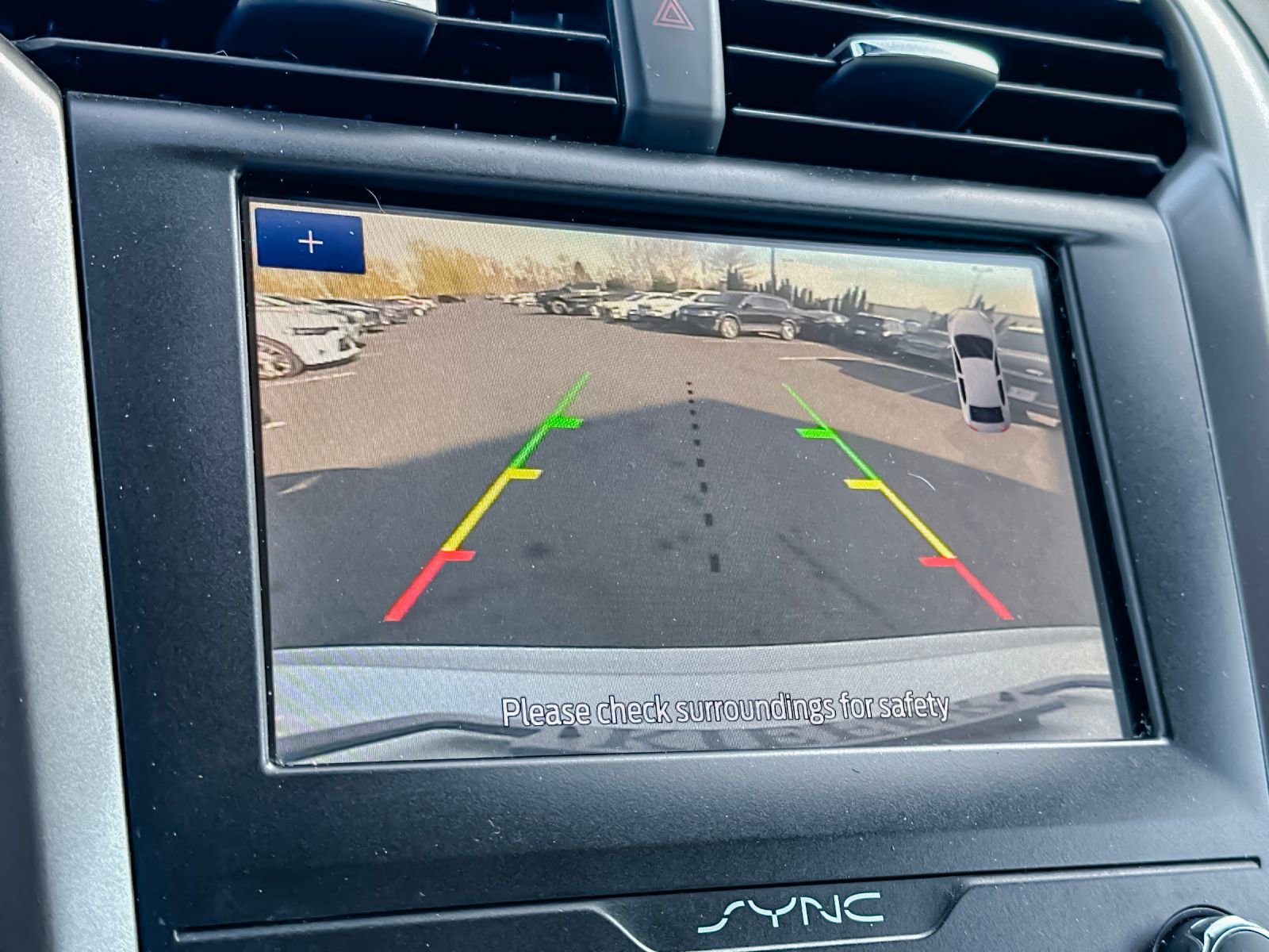 Used 2020 Ford Fusion SEL image 18