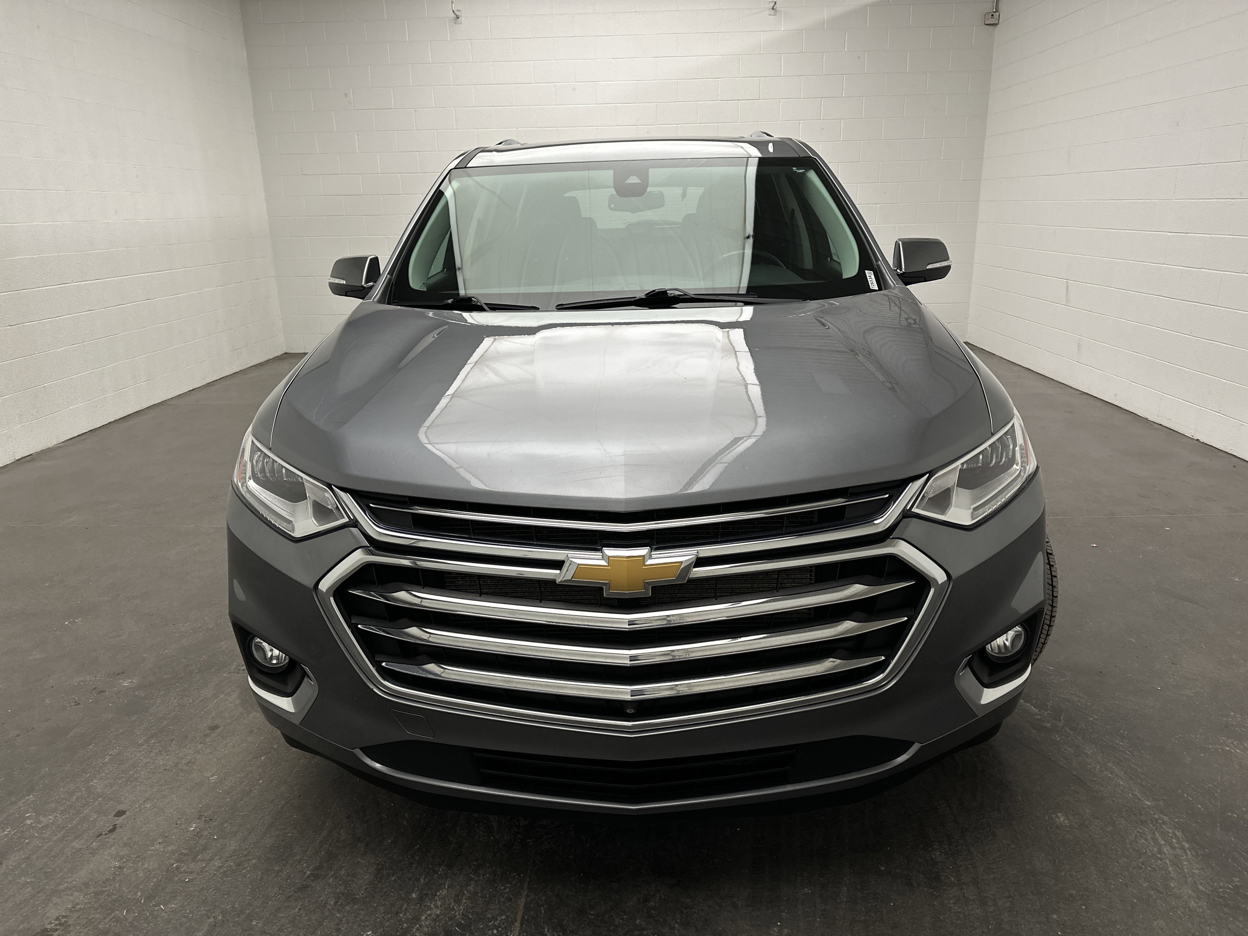 Used 2020 Chevrolet Traverse High Country image 3
