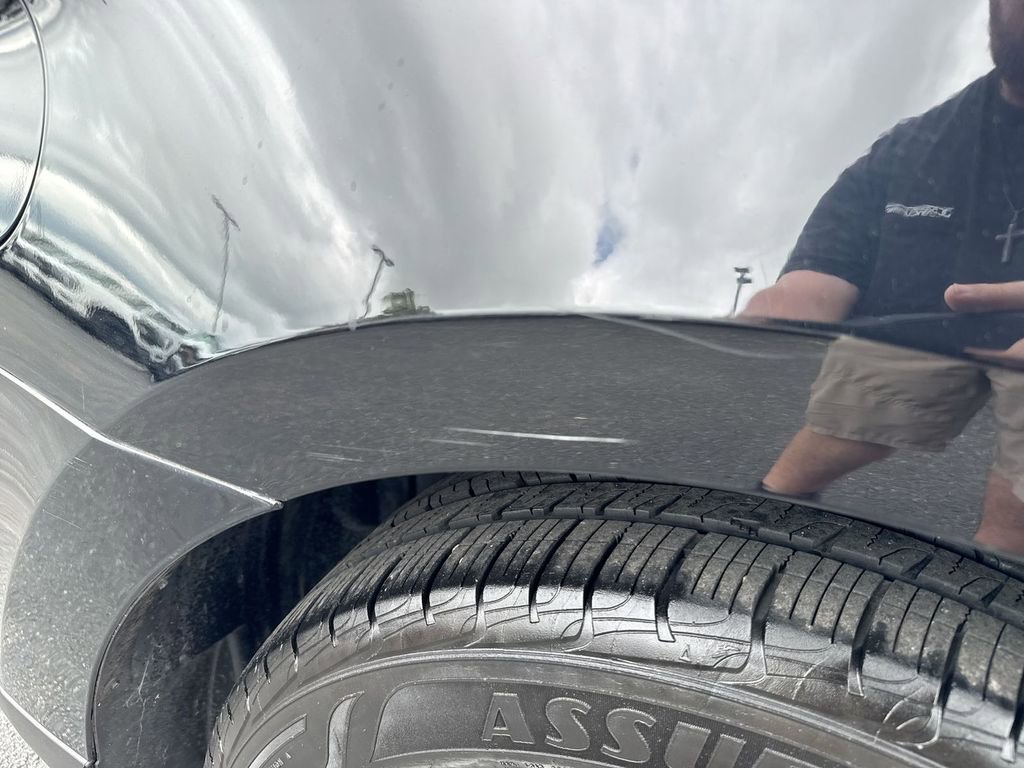 Used 2016 Ford Taurus SE FWD image 30