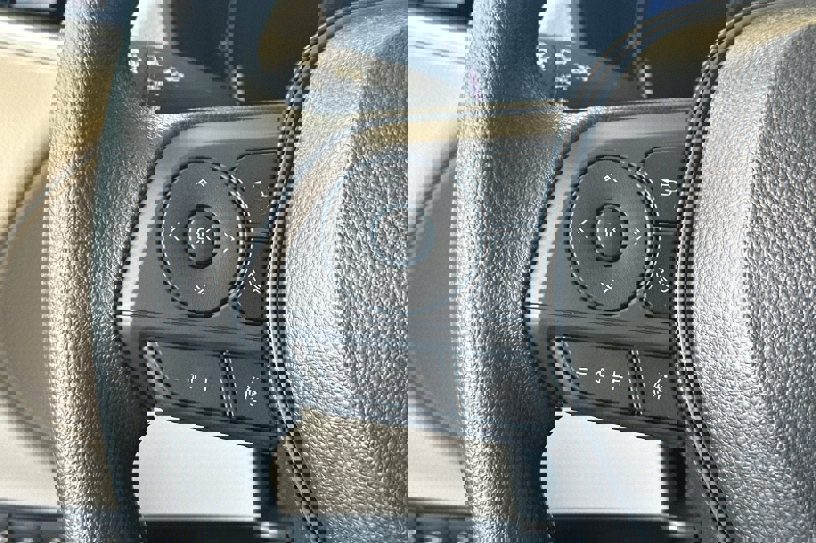 New 2026 Toyota Corolla Cross L image 27