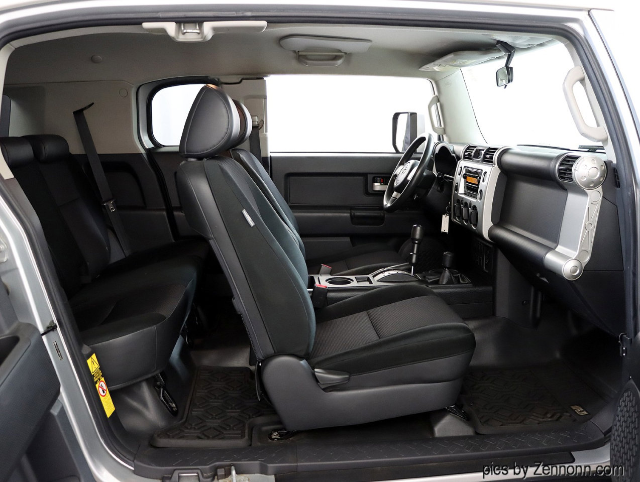 Used 2008 Toyota FJ Cruiser 4WD image 29