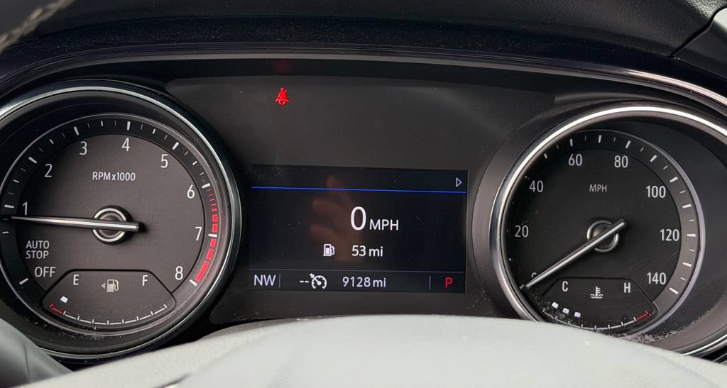 Used 2023 Buick Encore GX Select w/ Sport Touring Package FWD image 35
