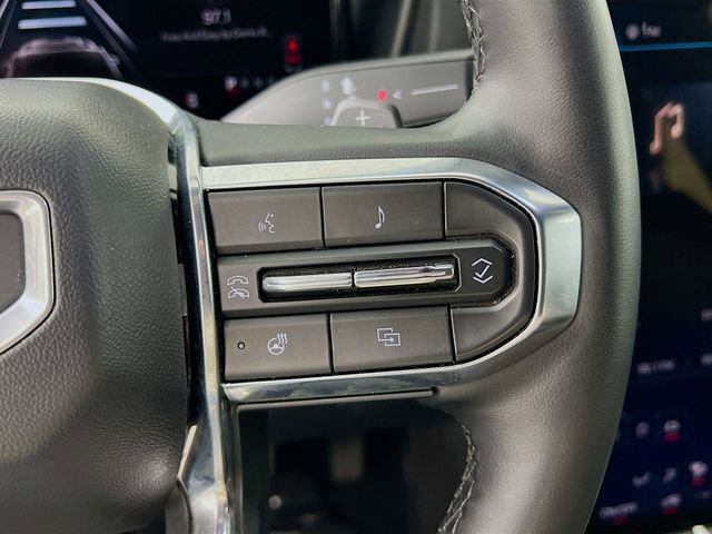 Used 2025 GMC Terrain Elevation image 31