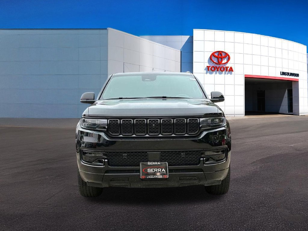 Used 2024 Jeep Wagoneer Series II w/ Convenience Group I AWD/4WD image 8