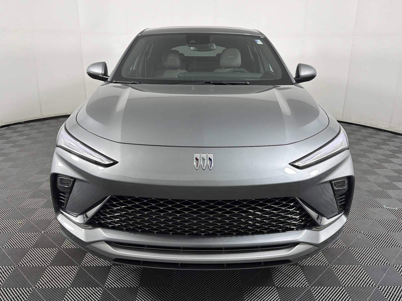 New 2026 Buick Envista Avenir image 2