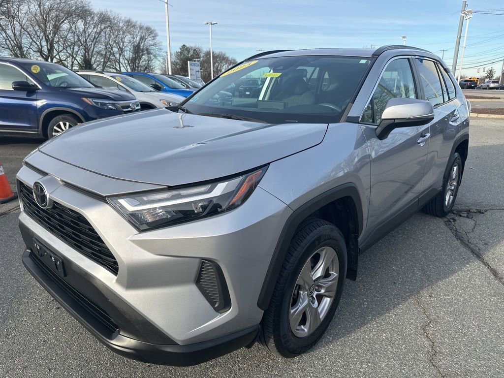 Used 2023 Toyota RAV4 XLE image 8