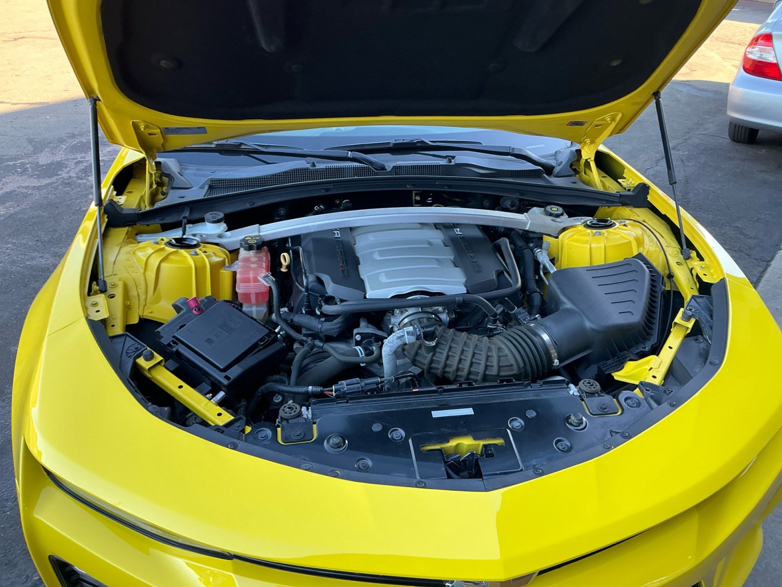 Used 2018 Chevrolet Camaro SS image 21