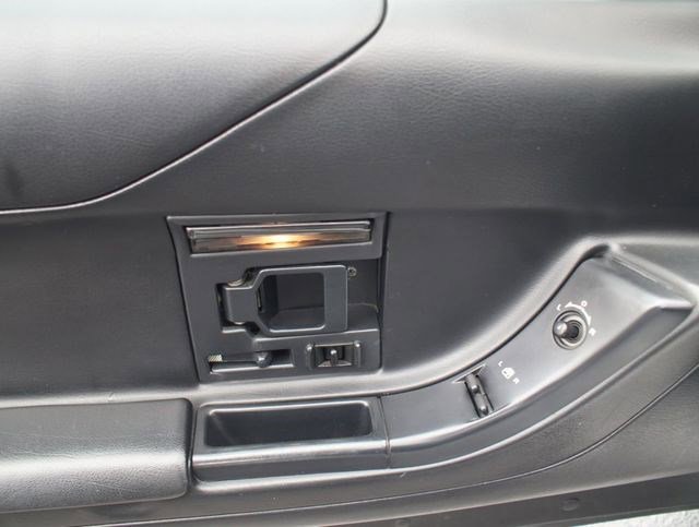 Used 1996 Chevrolet Corvette Coupe image 19