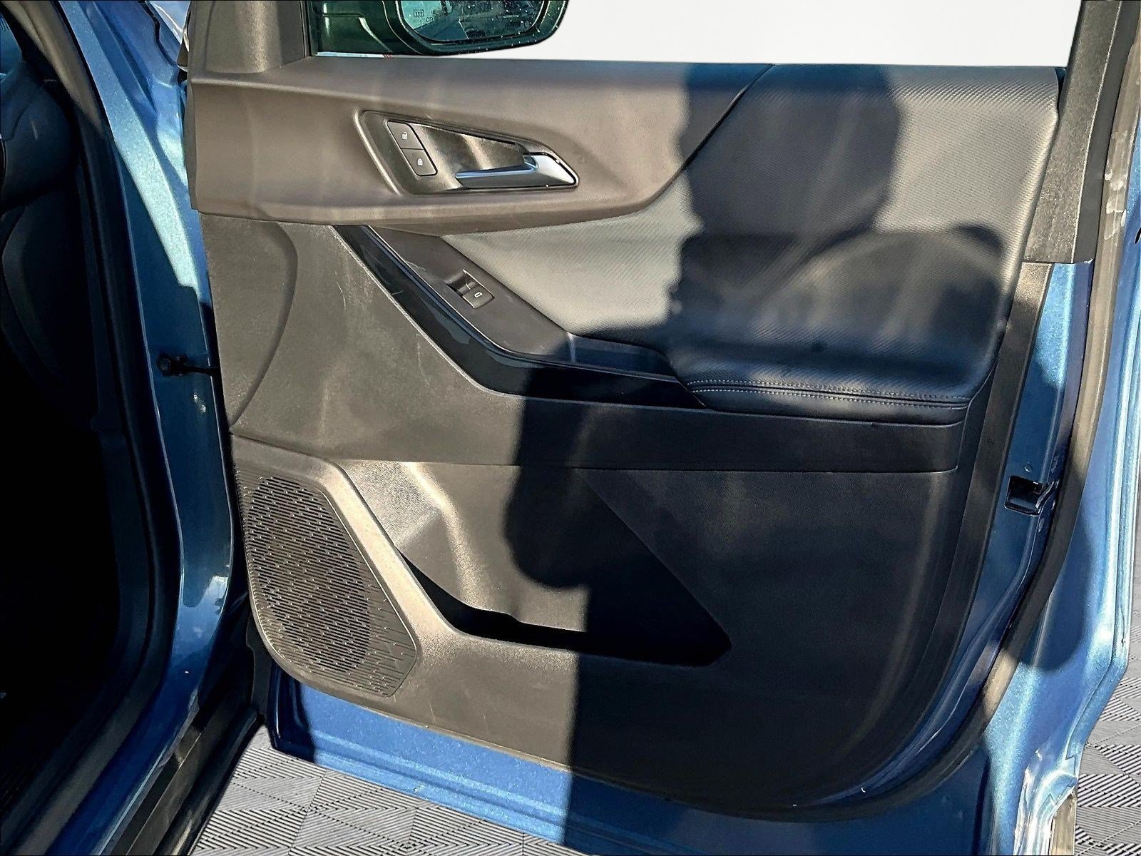 Used 2026 Chevrolet Equinox LT w/ LPO, Floor Liner Package FWD image 27