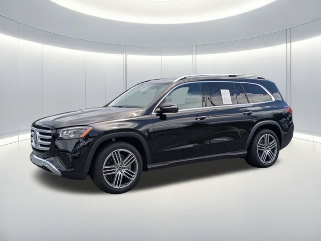 Used 2024 Mercedes-Benz GLS 450 4MATIC image 2