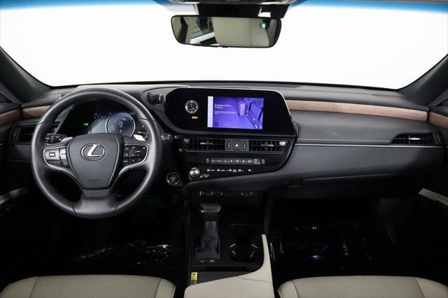 Certified 2025 Lexus ES 300h w/ Premium Package FWD image 8