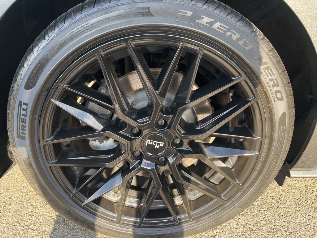 Used 2015 Ford Mustang GT Premium w/ Equipment Group 401A RWD image 13