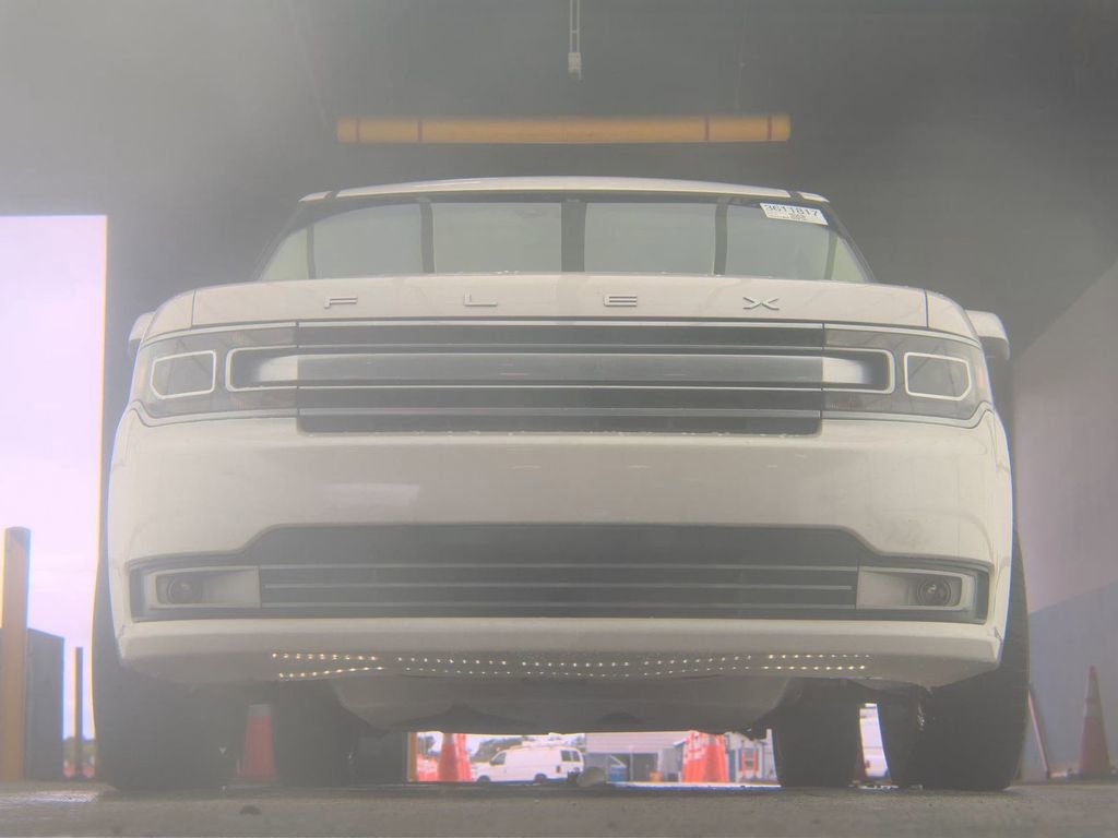 Used 2019 Ford Flex Limited w/ Class III Trailer Tow Package image 3
