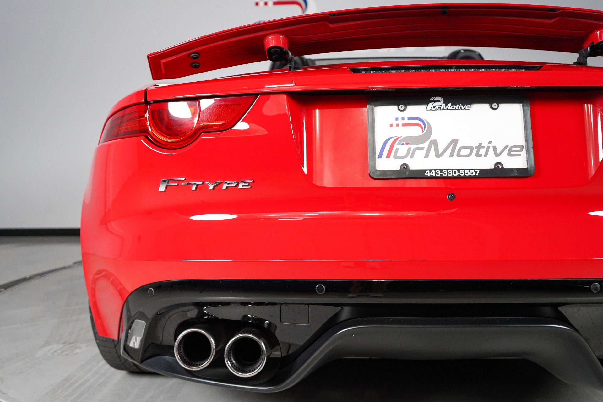 Used 2014 Jaguar F-TYPE S RWD image 16