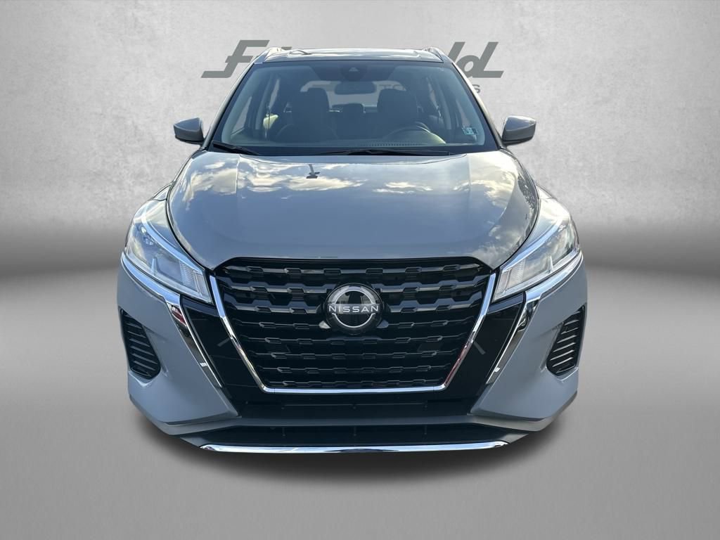 Certified 2023 Nissan Kicks SV image 2