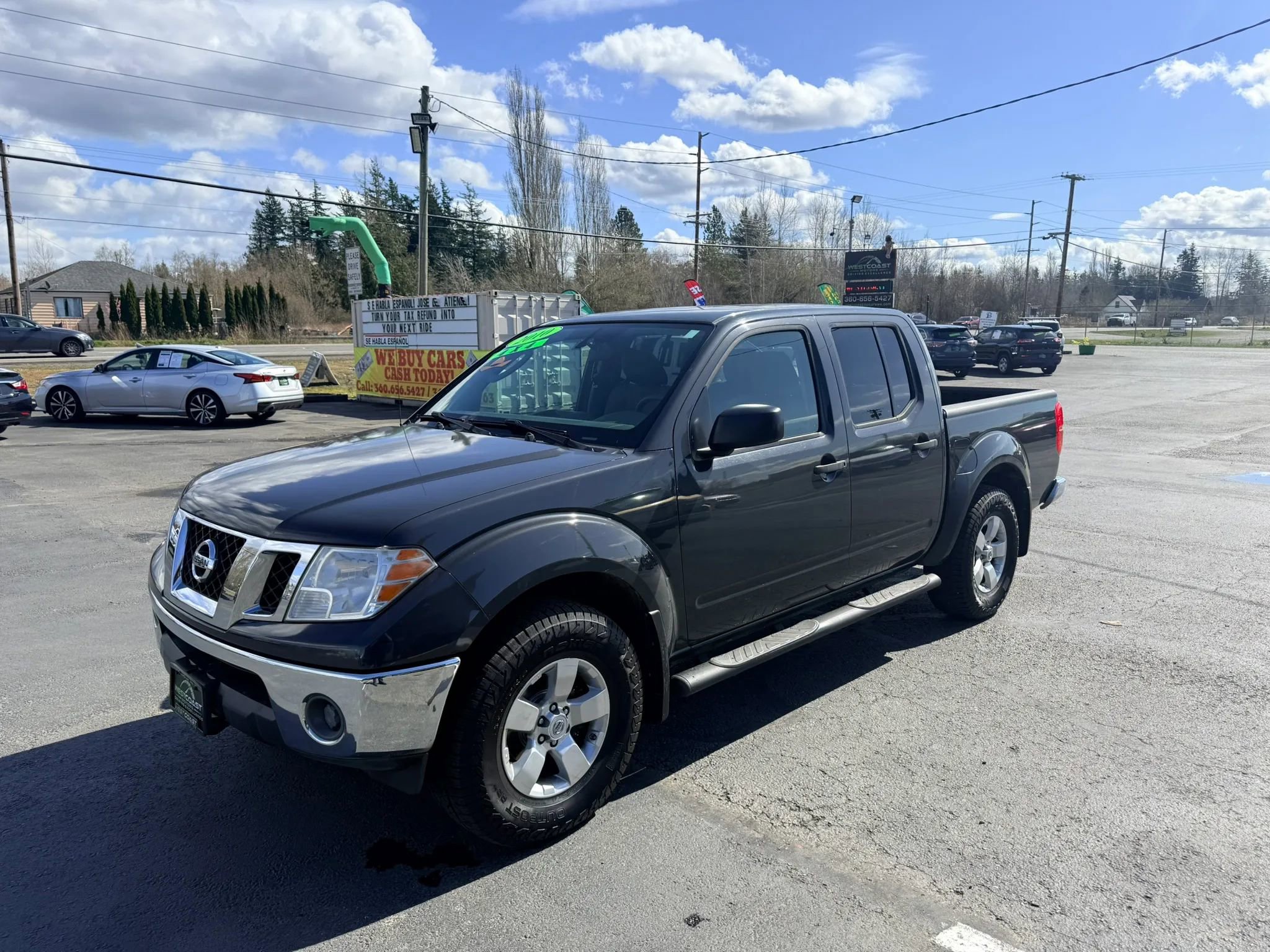 Used 2010 Nissan Frontier SE image 4