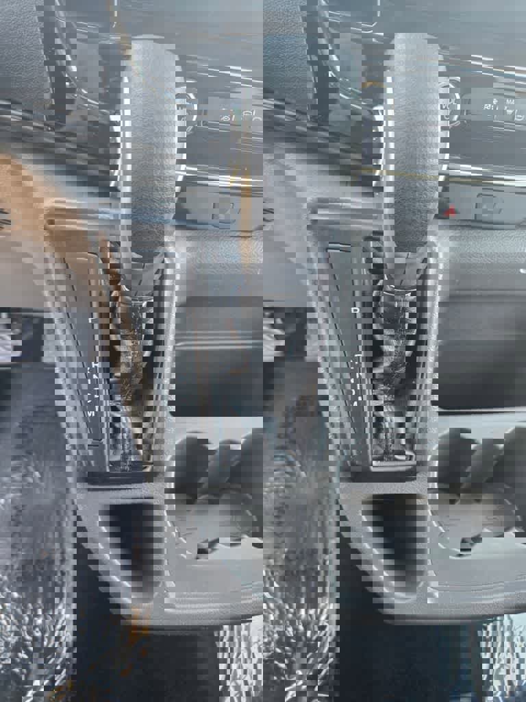 Used 2024 Ford Transit 350 XLT image 13