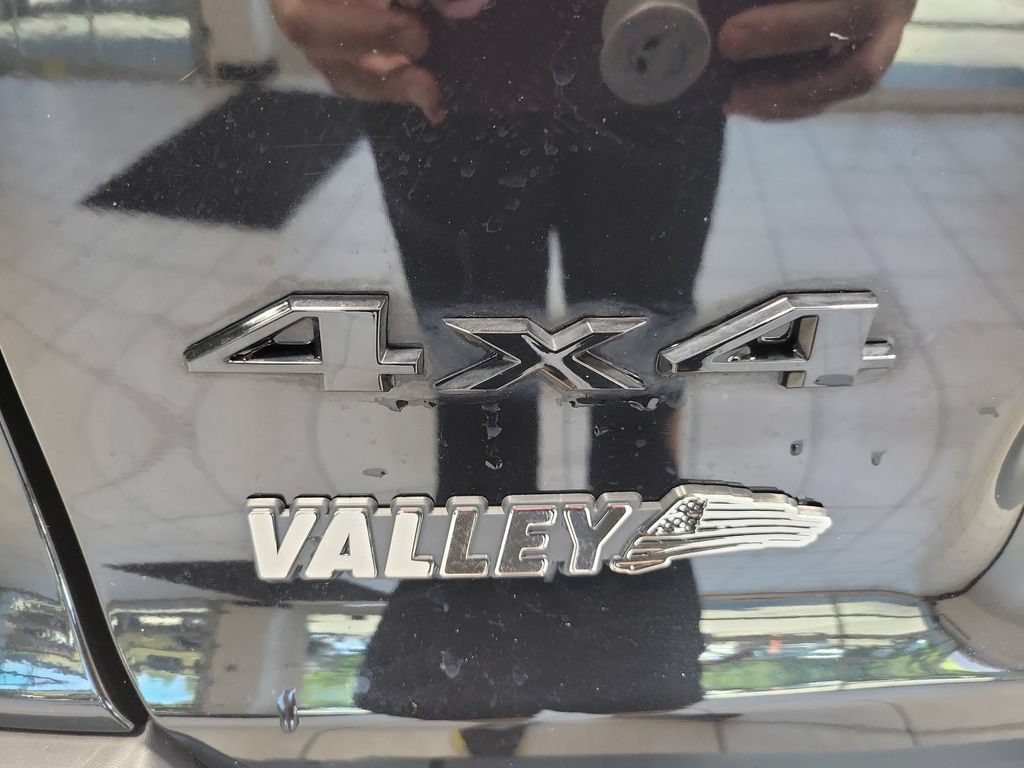 Certified 2023 Jeep Cherokee Altitude Lux AWD/4WD image 16