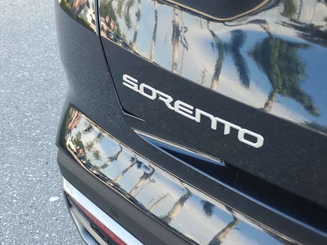 Certified 2023 Kia Sorento EX AWD/4WD image 9