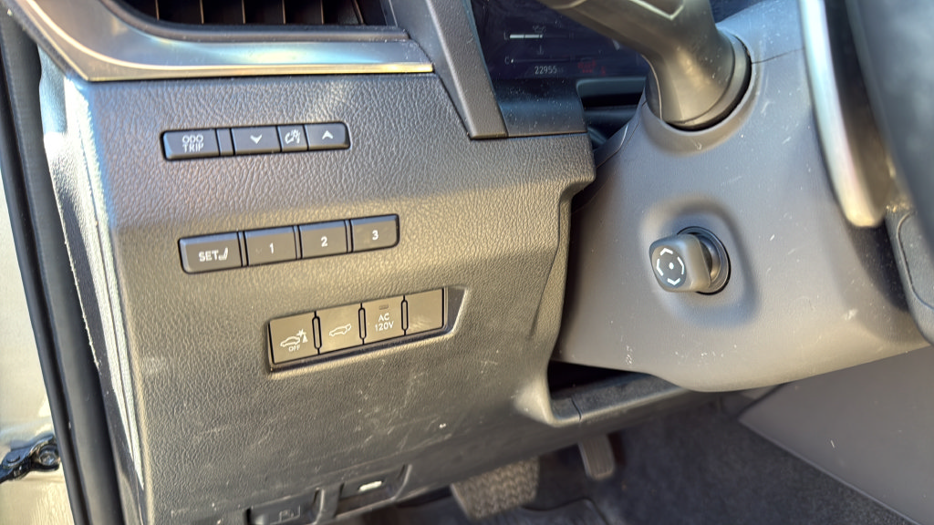 Used 2024 Lexus GX 550 AWD/4WD image 29