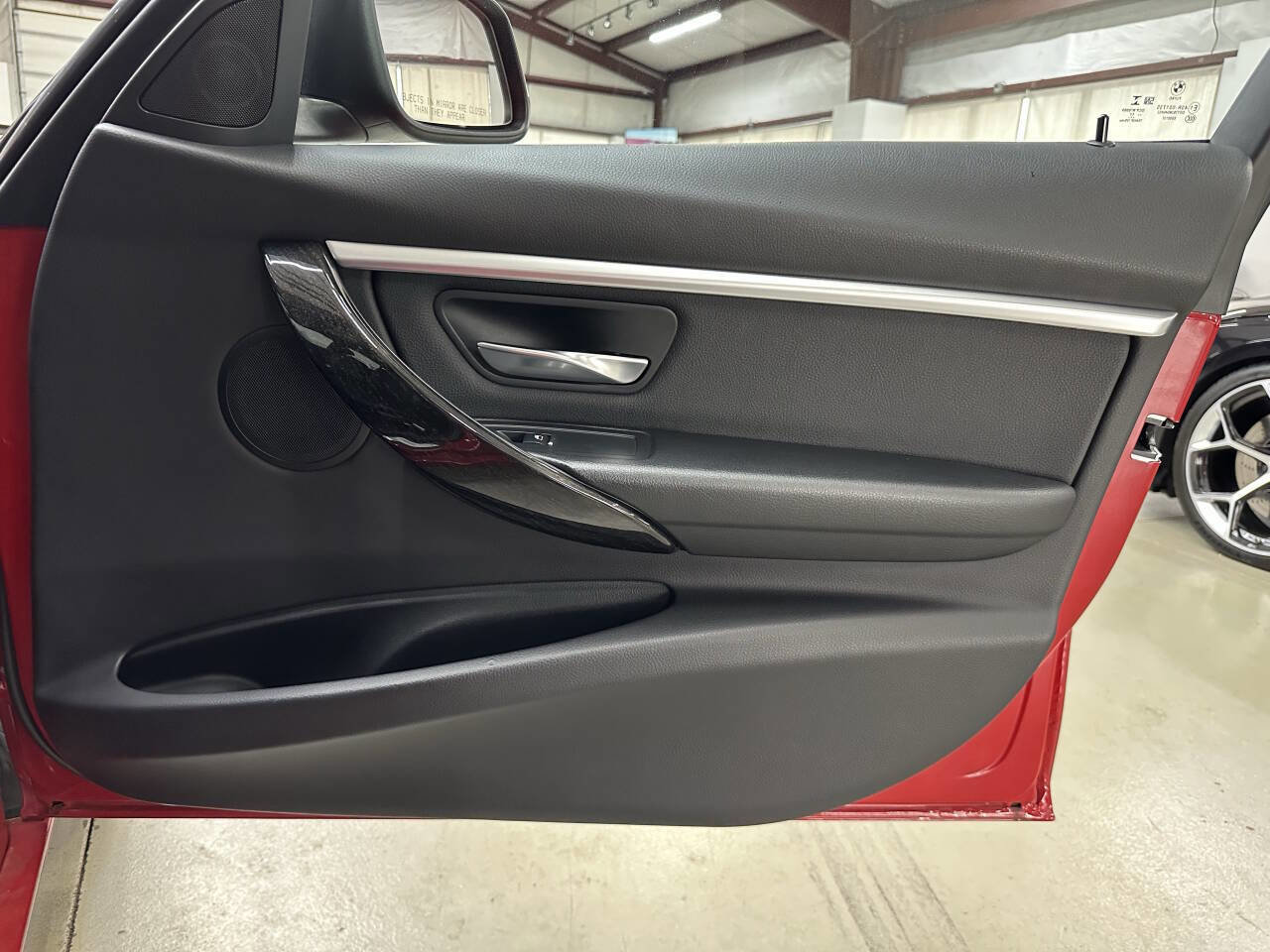 Used 2018 BMW 330i xDrive 330i xDrive AWD 4dr Sedan image 16