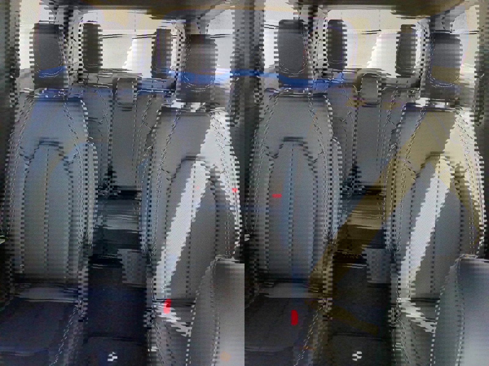 New 2026 Chrysler Pacifica Select image 14