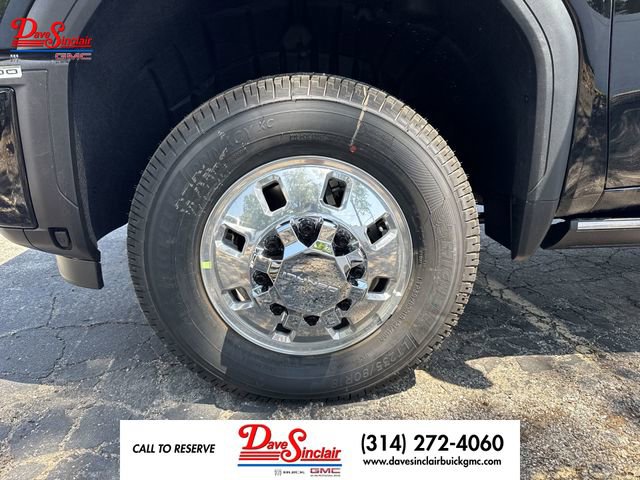 New 2026 GMC Sierra 3500 Denali Ultimate AWD/4WD image 10