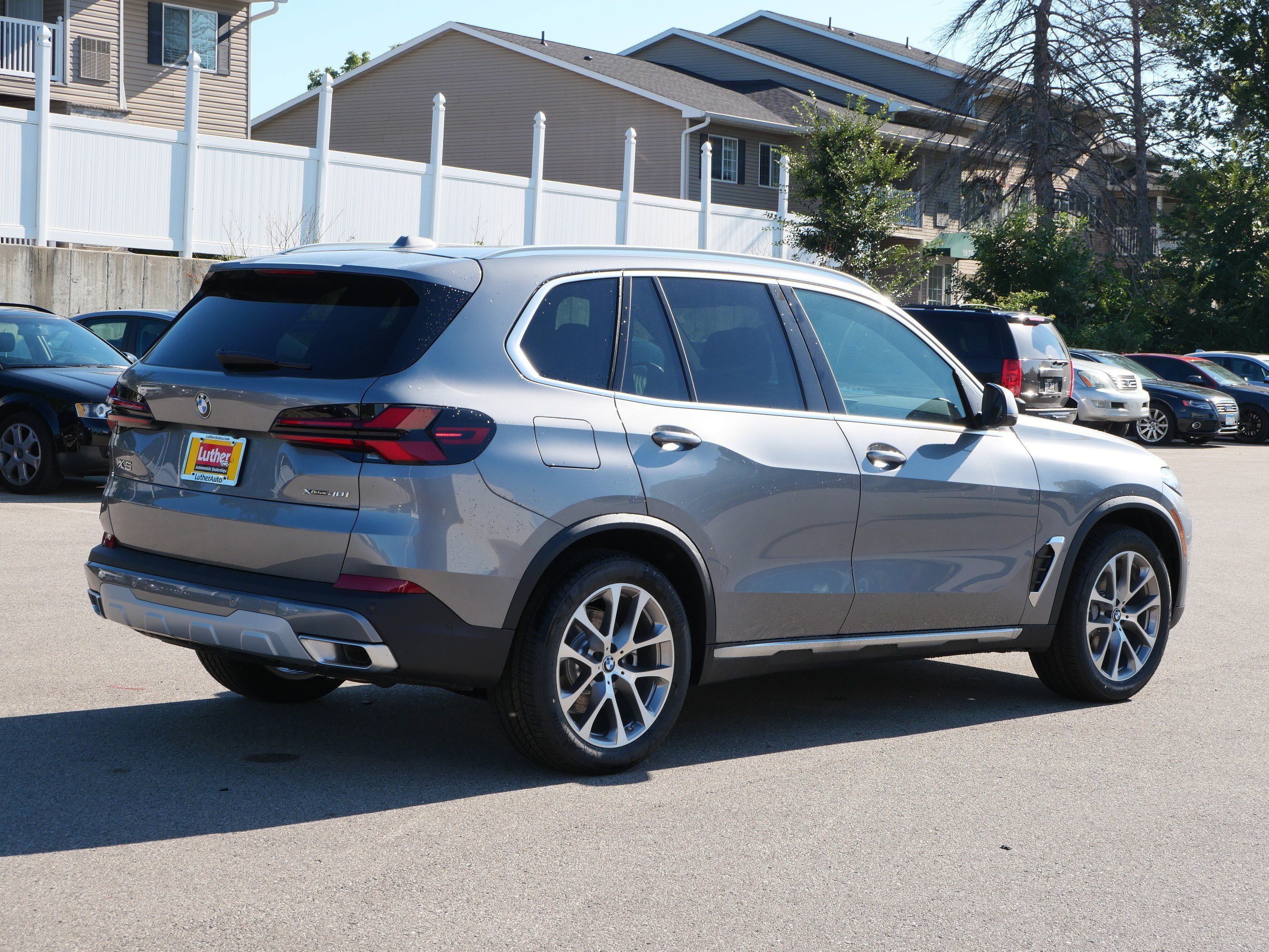 New 2026 BMW X5 xDrive40i AWD/4WD image 2