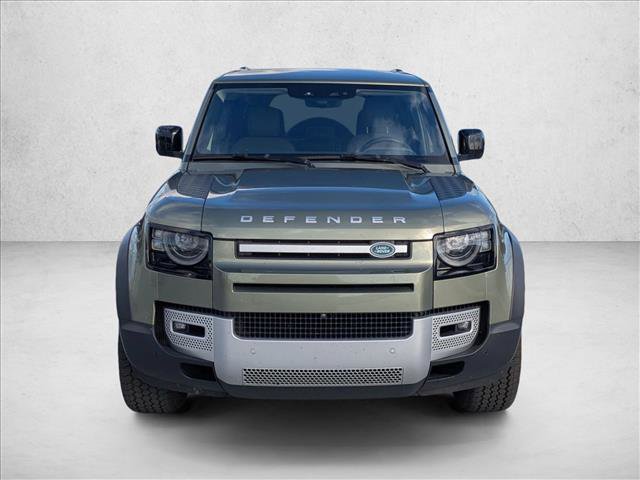Used 2020 Land Rover Defender 110 SE AWD/4WD image 2
