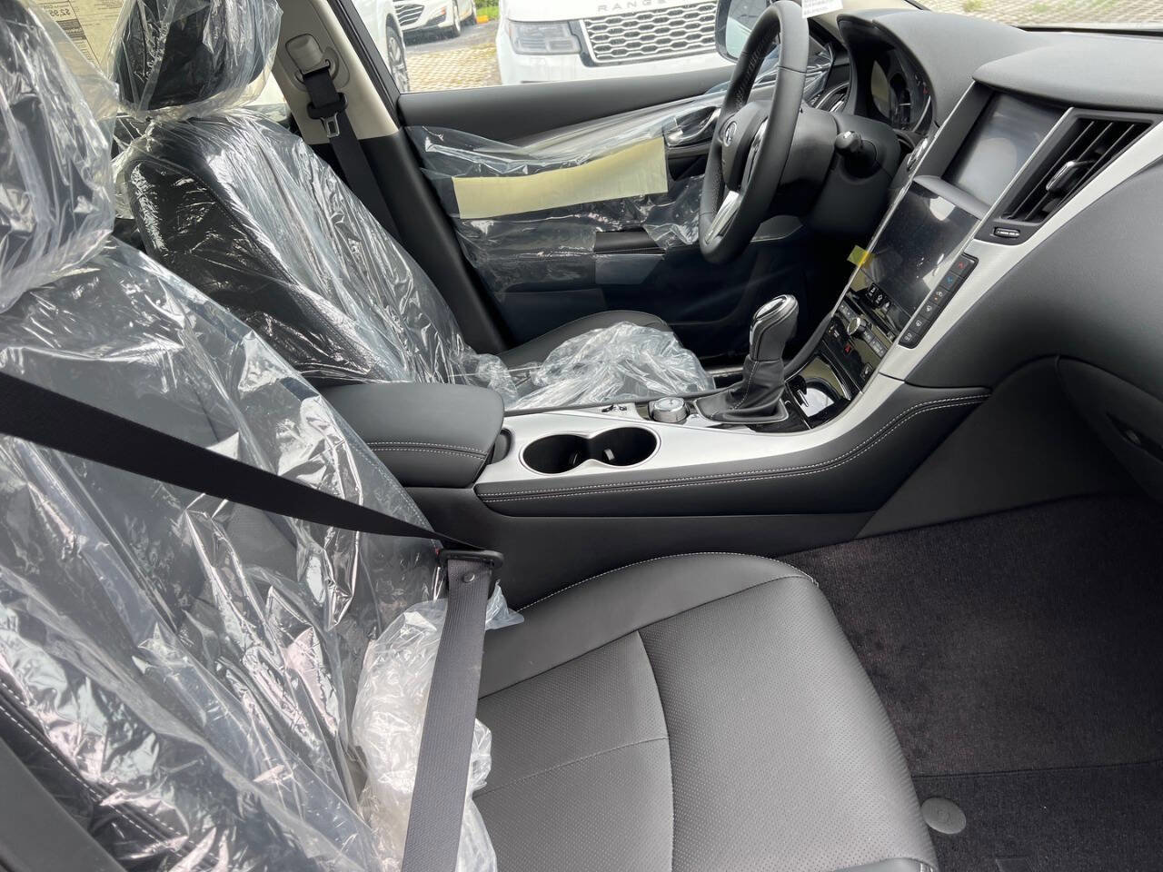 Used 2024 INFINITI Q50 Luxe w/ Cargo Package image 8
