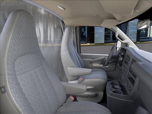 New 2025 GMC Savana 3500 w/ Power Convenience Package image 17