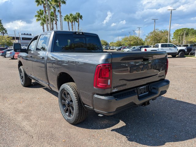 New 2026 RAM 2500 Laramie AWD/4WD image 6