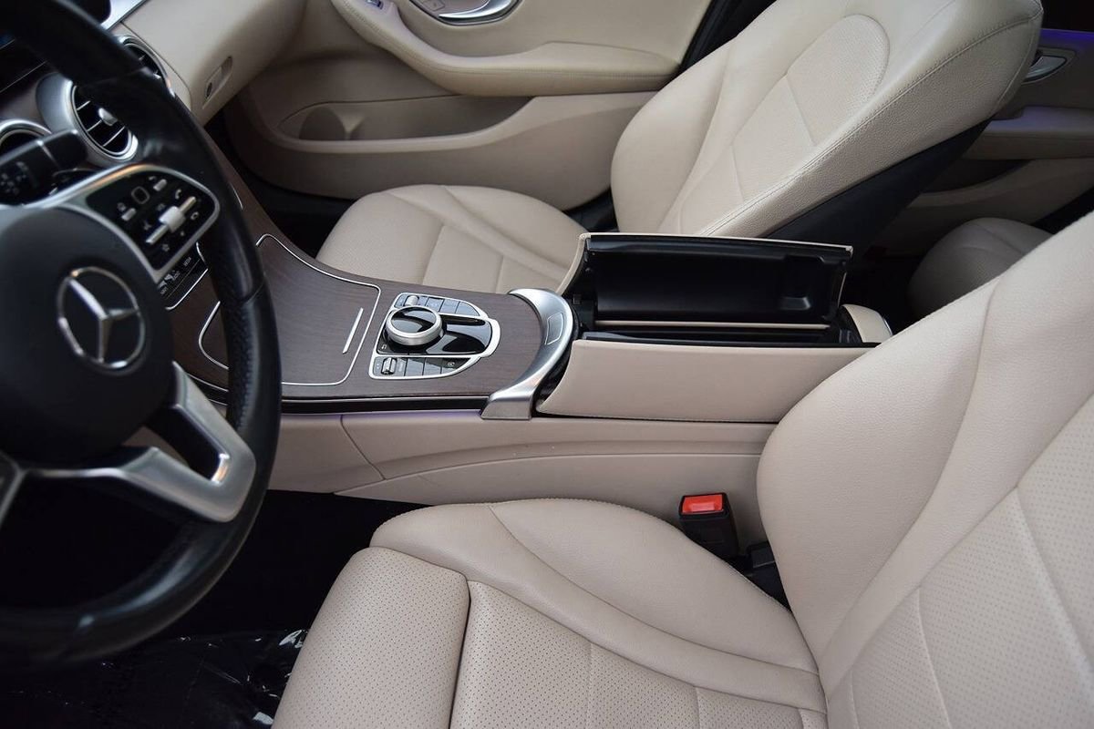 Used 2021 Mercedes-Benz C 300 4MATIC Sedan w/ Premium Package image 37