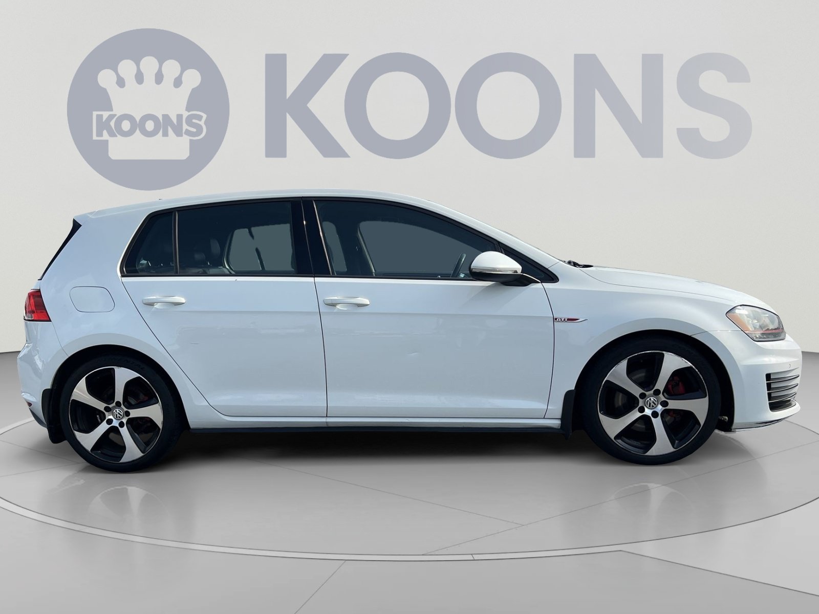 Used 2015 Volkswagen GTI S FWD image 8