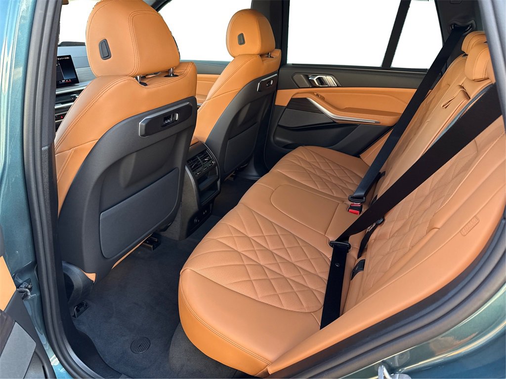 New 2026 BMW X5 xDrive50e w/ Executive Package image 10