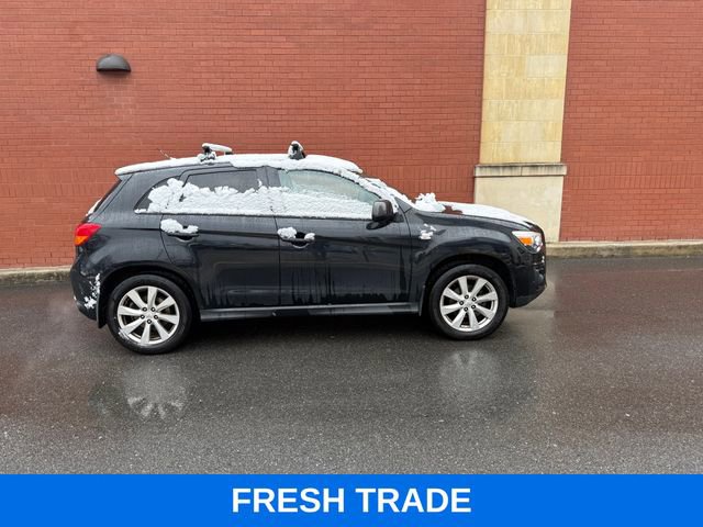 Used 2015 Mitsubishi Outlander Sport ES image 1