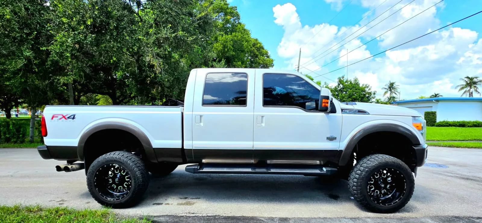 Used 2016 Ford F350 King Ranch AWD/4WD image 11