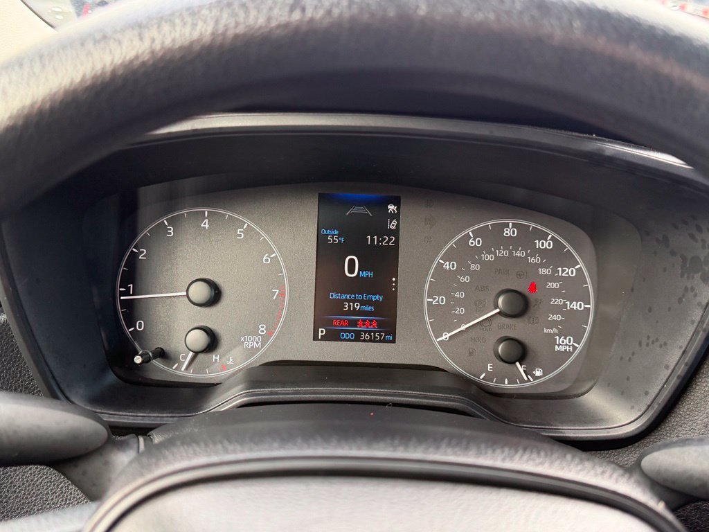 Certified 2025 Toyota Corolla LE FWD image 24