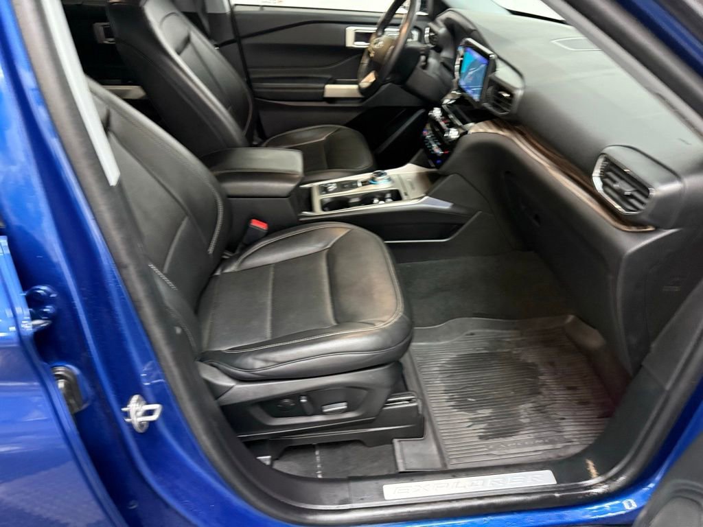 Used 2022 Ford Explorer Limited w/ Equipment Group 301A image 50