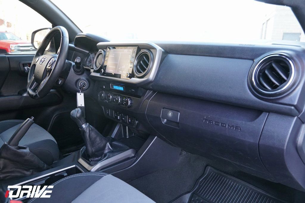 Used 2021 Toyota Tacoma TRD Sport w/ Advanced Technology Package image 37