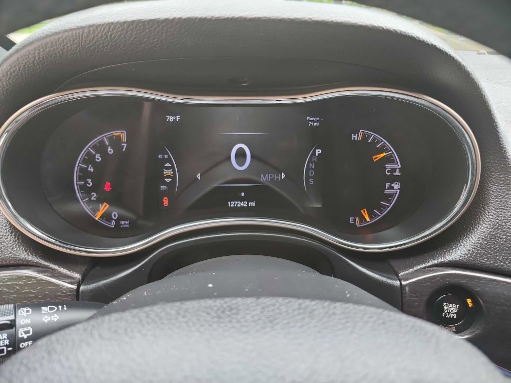 Used 2014 Jeep Grand Cherokee Limited image 17