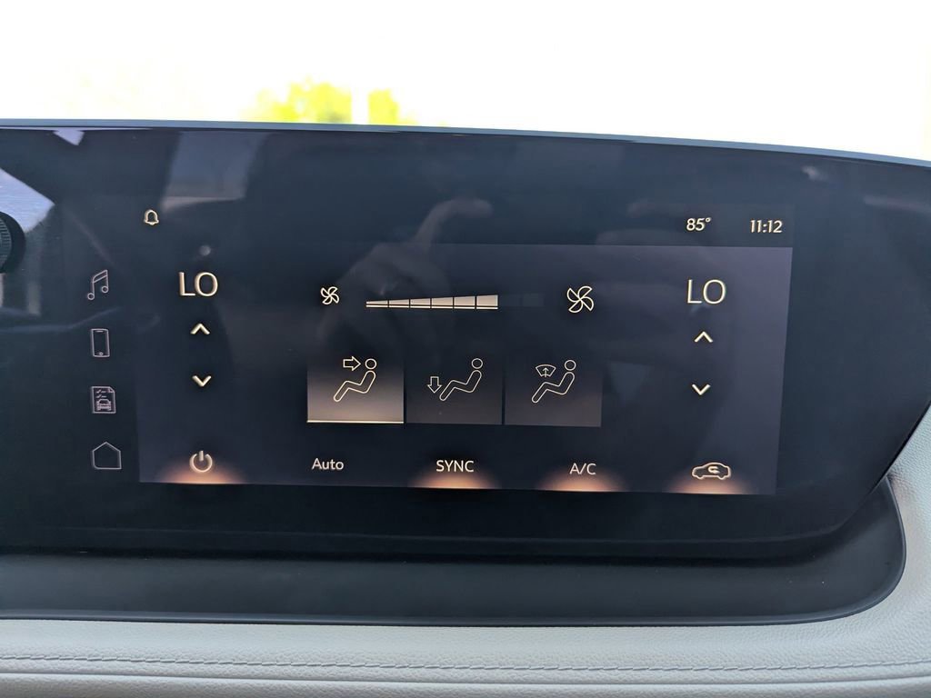 Used 2024 Buick Encore GX Avenir w/ Avenir Technology Package image 20
