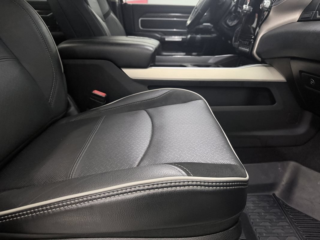 Used 2019 RAM 3500 Laramie AWD/4WD image 8