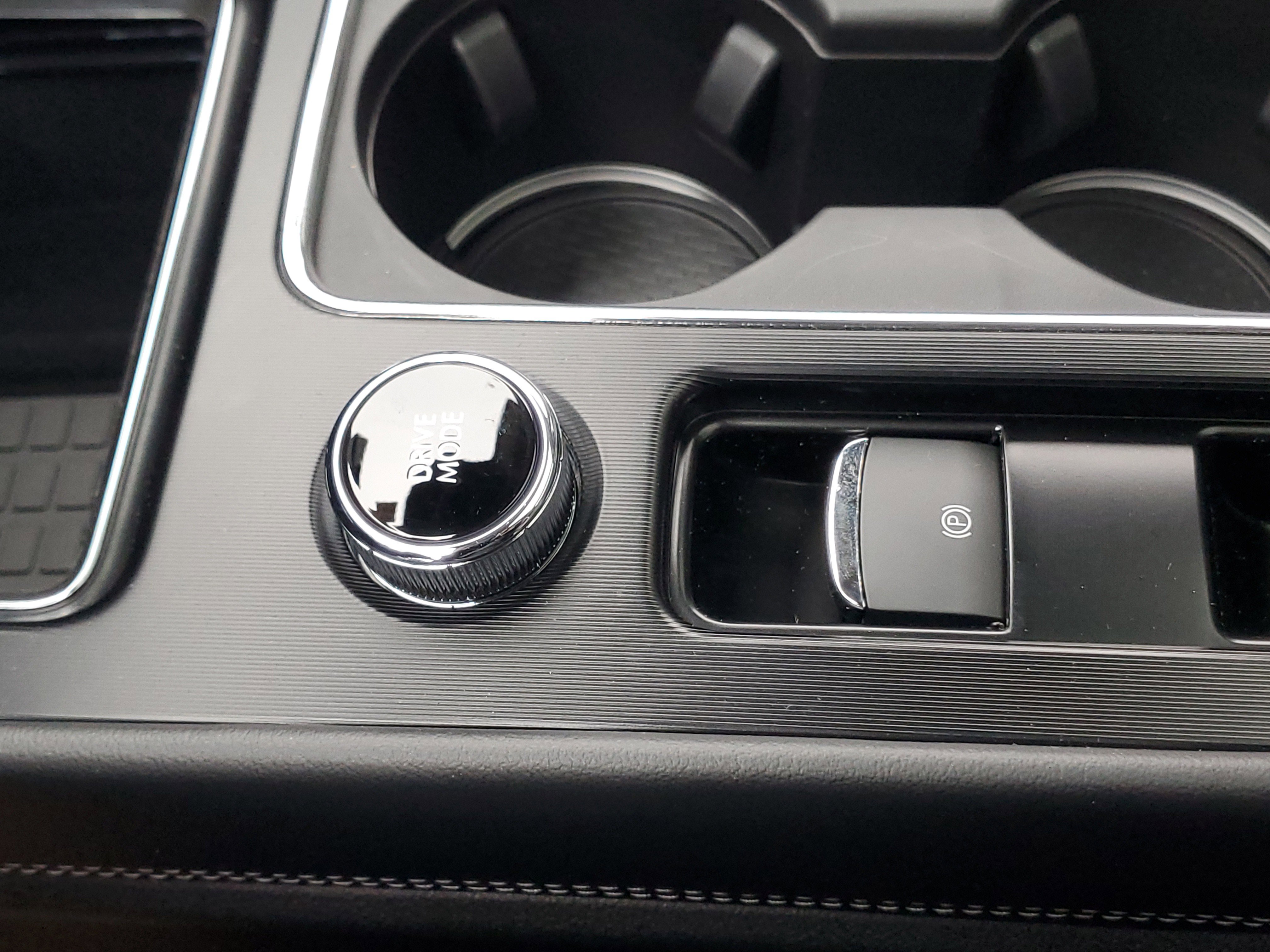 New 2026 Lincoln Corsair Premiere image 24