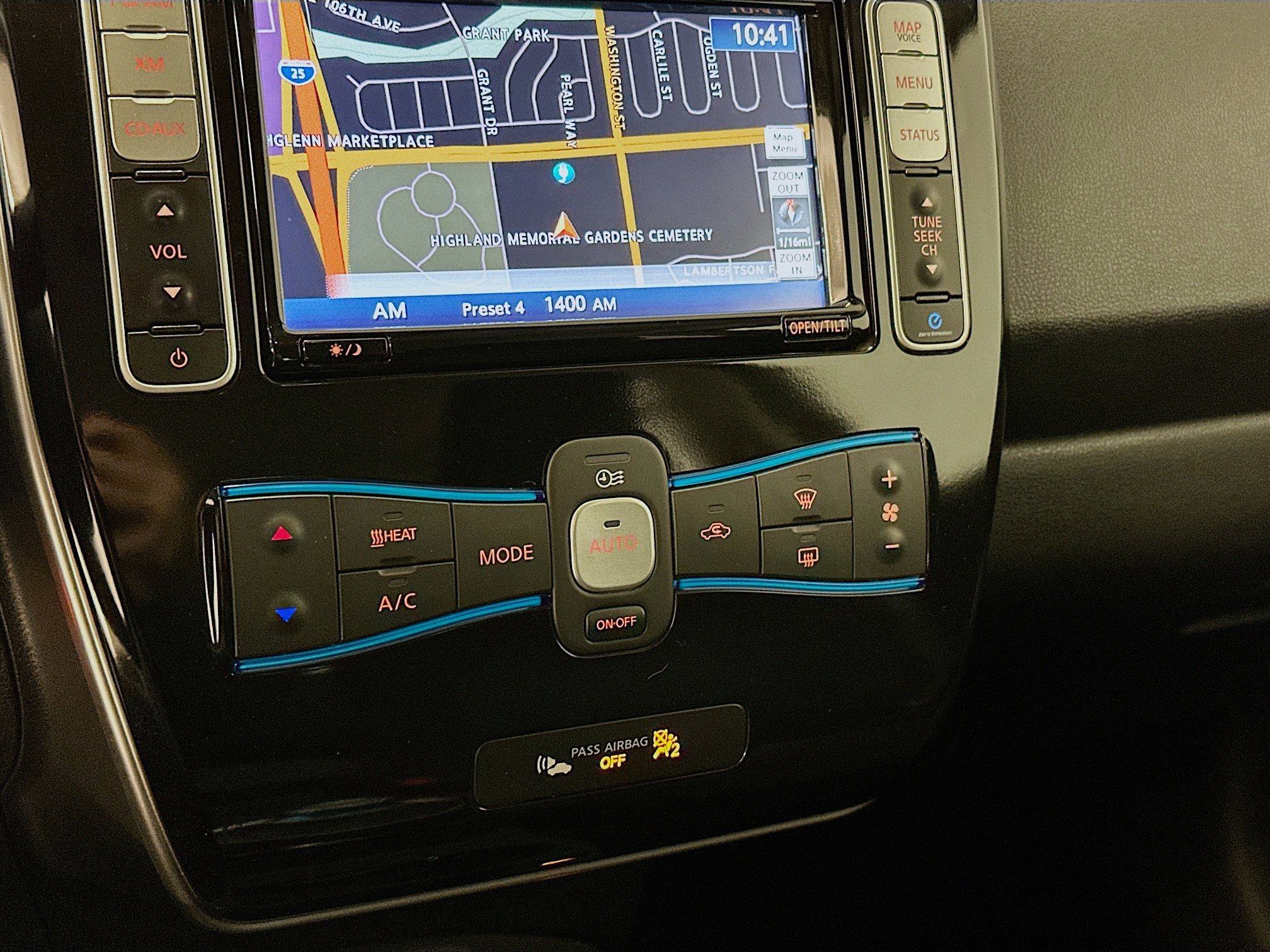 Used 2015 Nissan Leaf SV w/ LED & Quick Charge Package FWD image 24