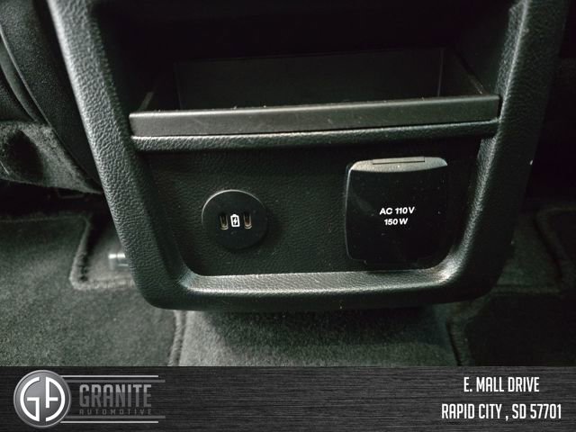 Used 2024 Ford Edge Titanium image 33