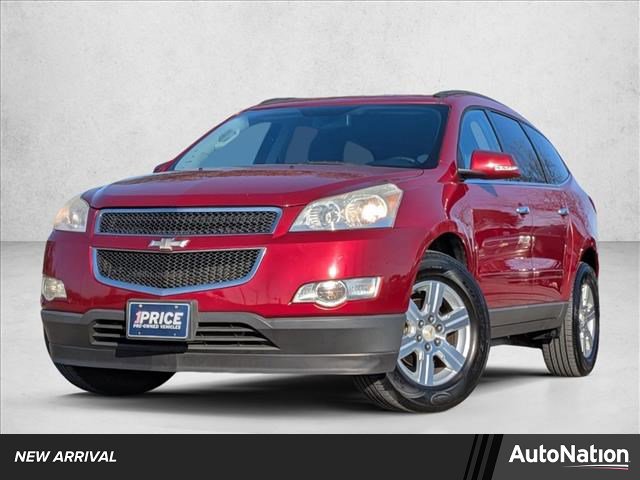 Used 2012 Chevrolet Traverse LT image 1