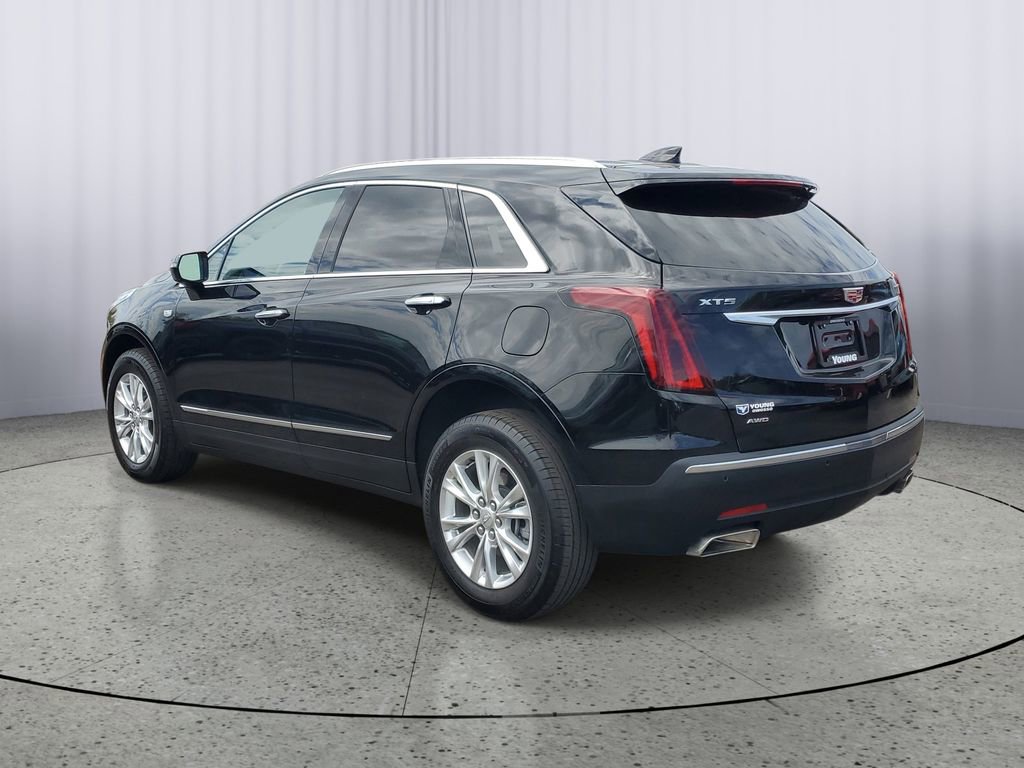 Used 2025 Cadillac XT5 Luxury w/ LPO, Floor Liner Package AWD/4WD image 4