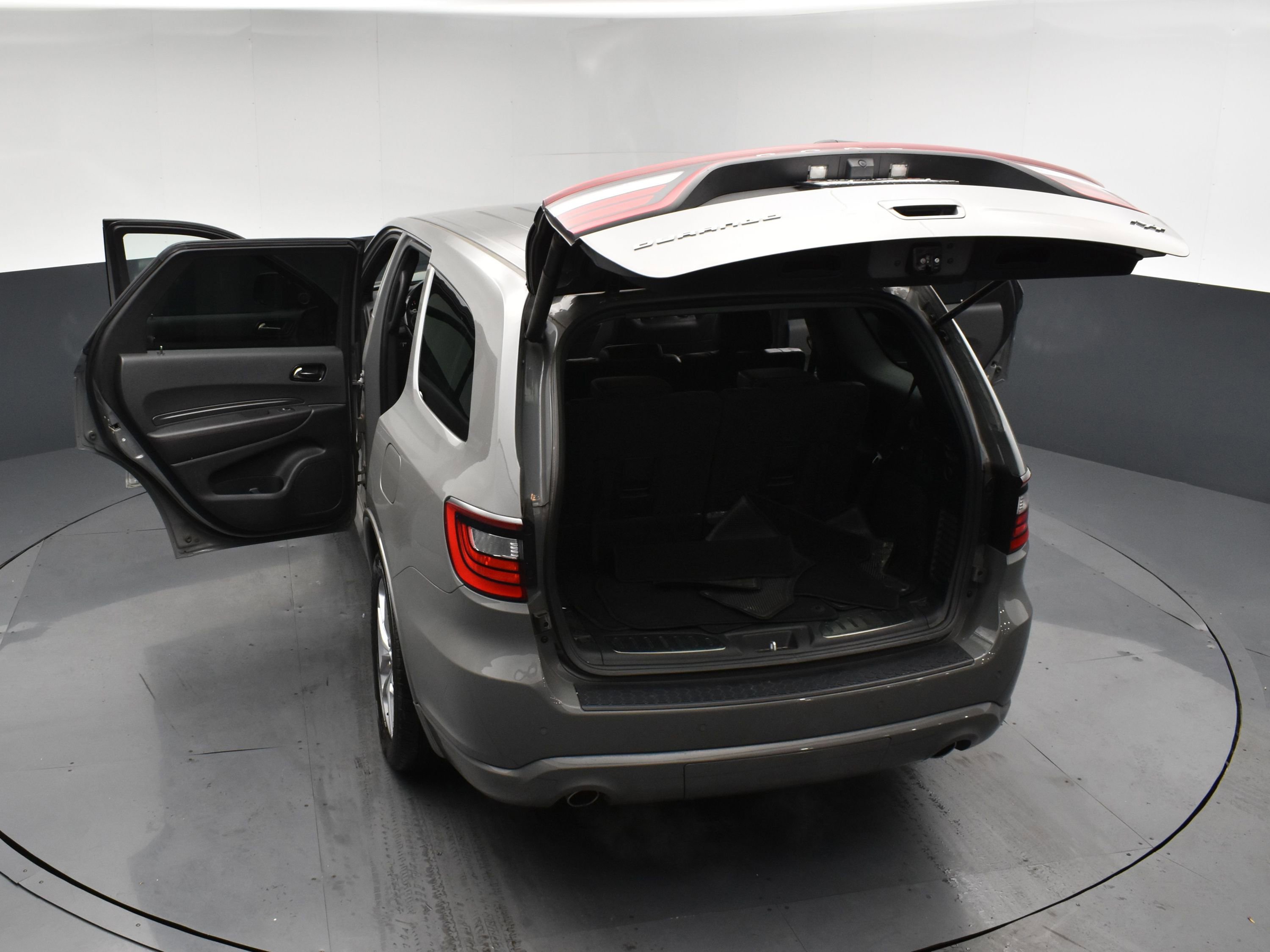 Used 2022 Dodge Durango R/T image 26