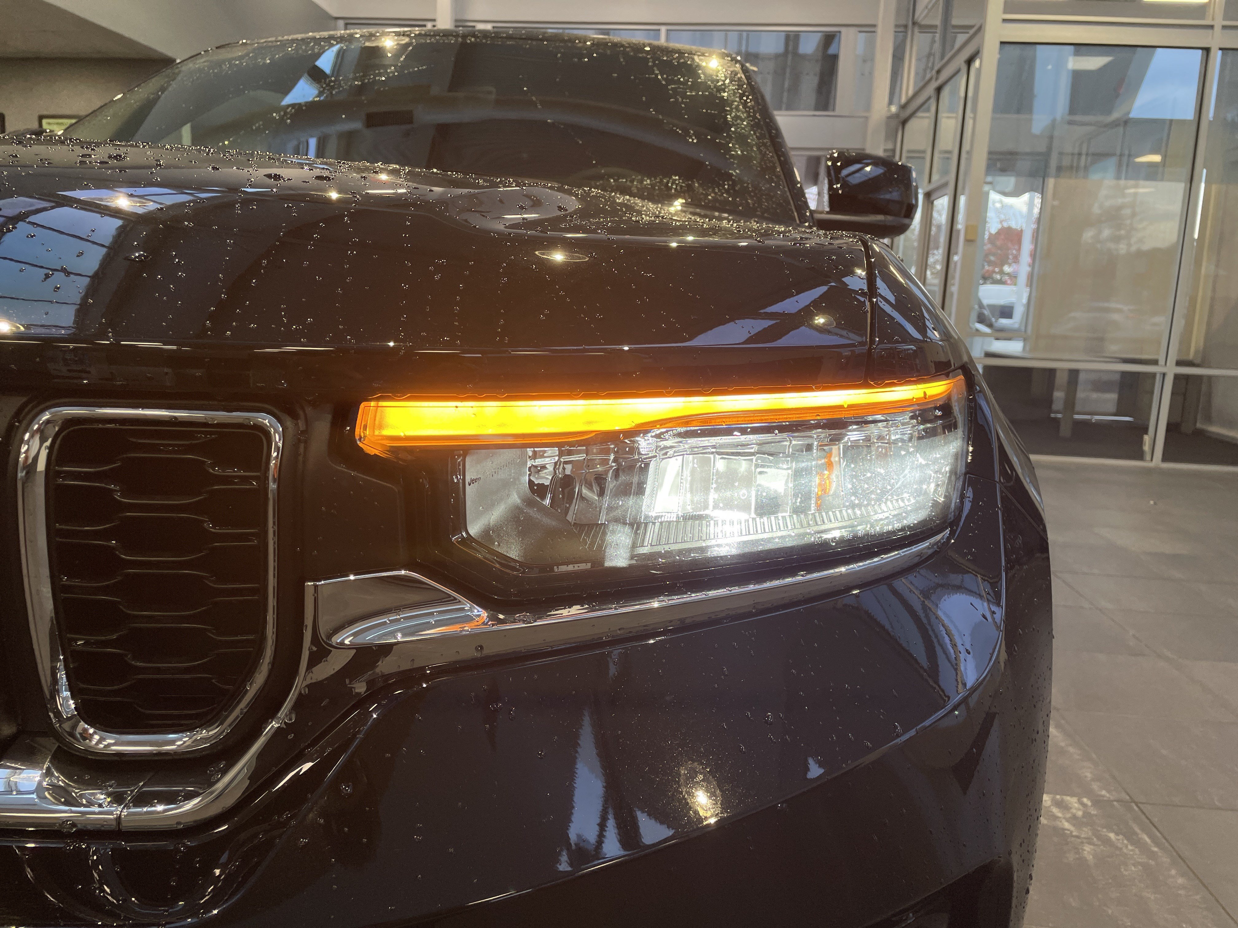 New 2025 Jeep Grand Cherokee Laredo RWD image 5